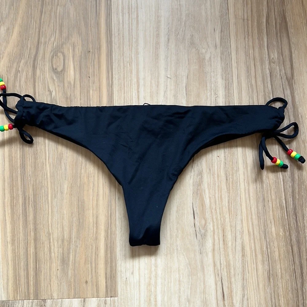 Rasta black cheeky bikini bottoms
